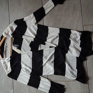 NWT...CCO Special!New Cyrus classic sweater... black and white